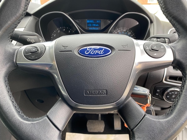 Used Ford Focus 2013 for sale - 75298260: Photo 19