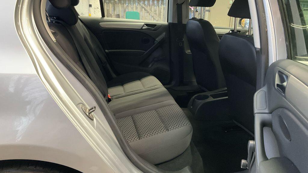 Used Volkswagen Golf 2011 for sale - 77174484: Photo 18