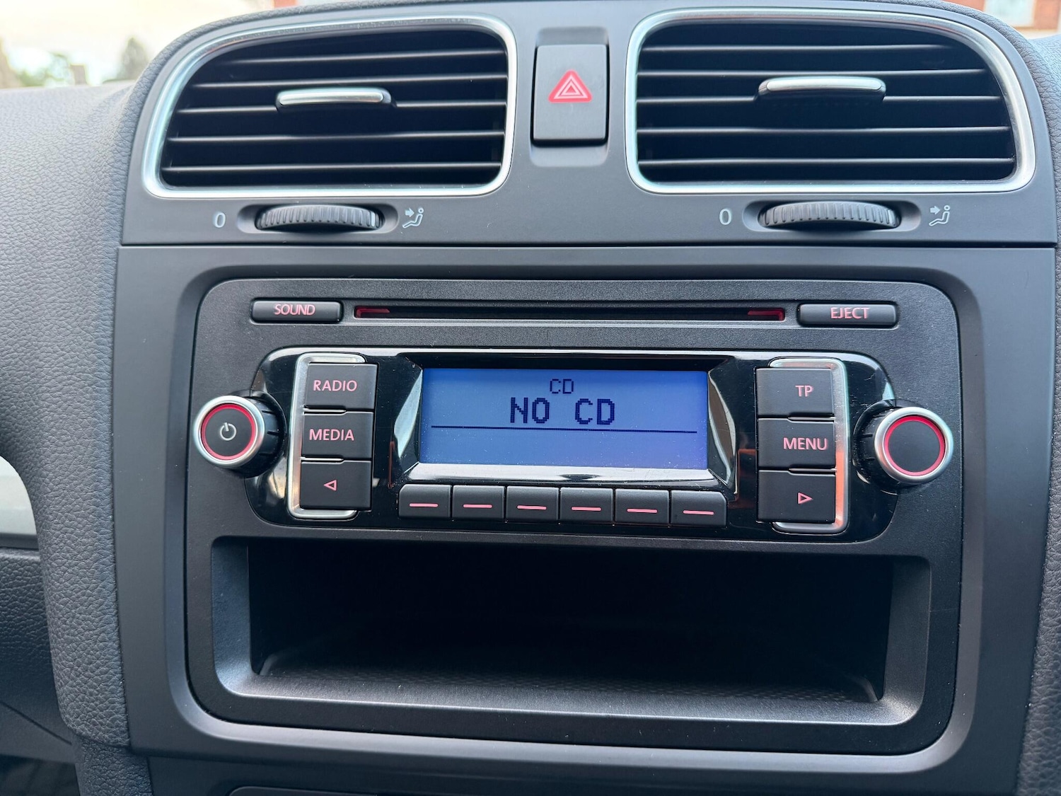 Used Volkswagen Golf 2011 for sale - 77174484: Photo 31