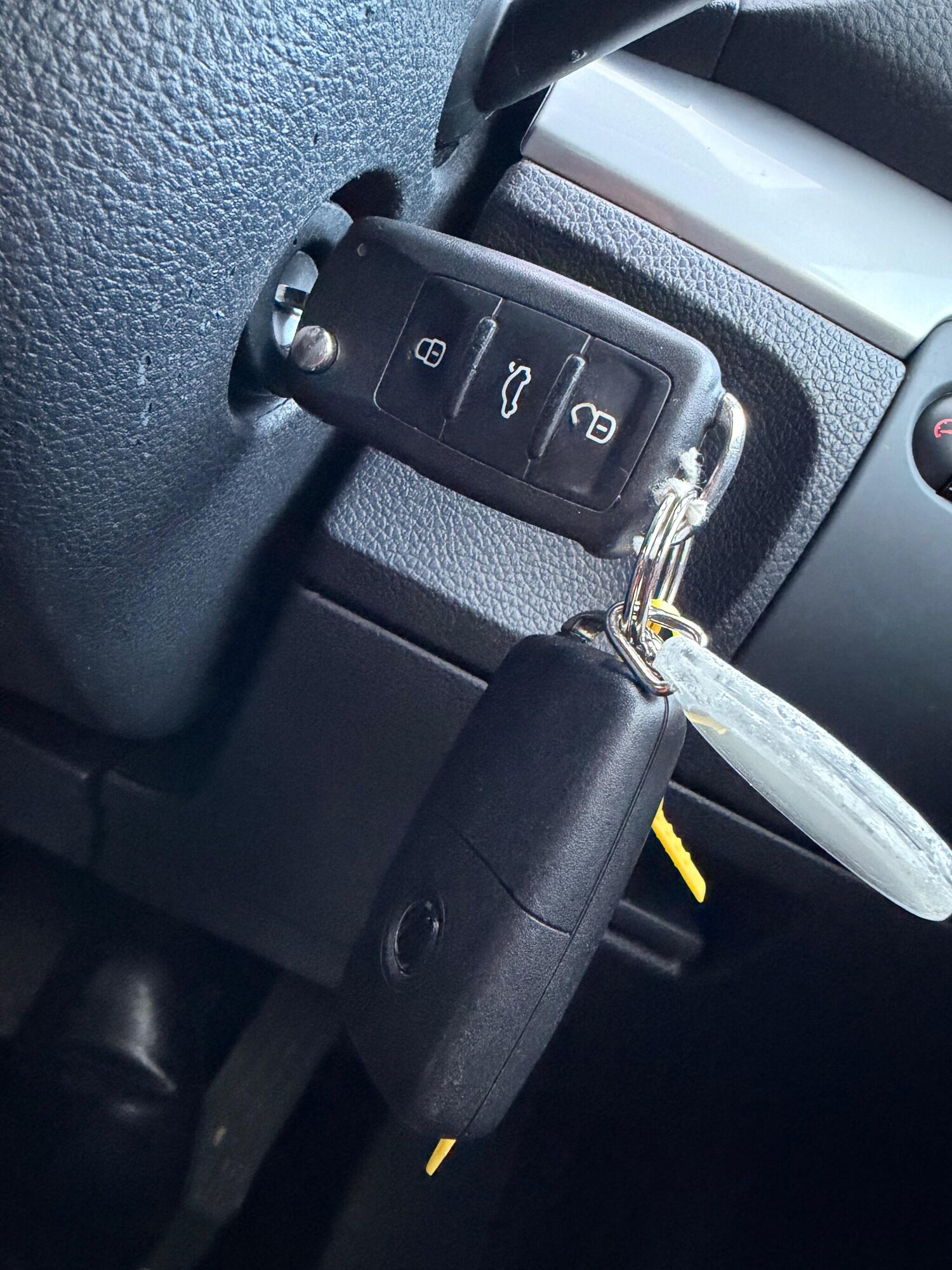 Used Volkswagen Golf 2011 for sale - 77174484: Photo 42