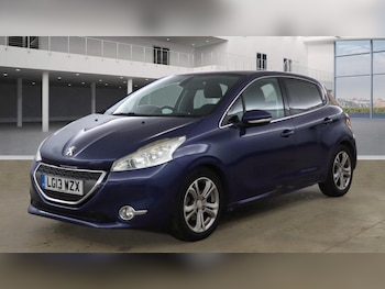 Used Peugeot 208 2013 for sale - 76446454: Photo