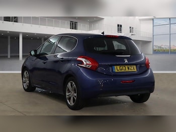 Used Peugeot 208 2013 for sale - 76446454: Photo