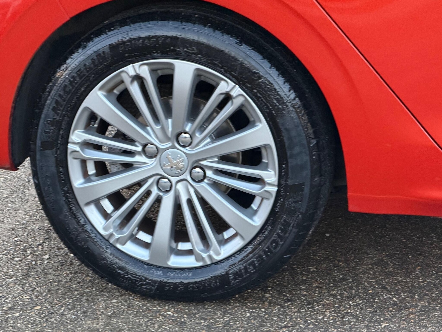 Used Peugeot 208 2017 for sale - 77109009: Photo 30