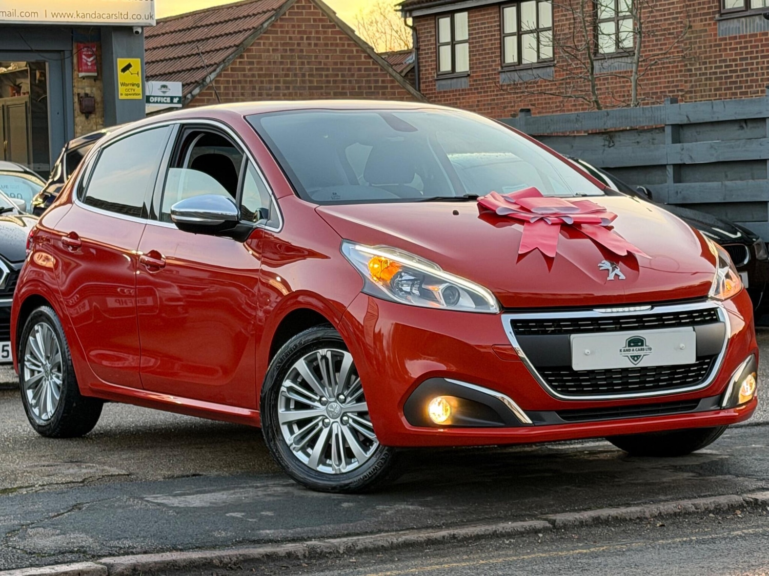 Used Peugeot 208 2017 for sale - 77109009: Photo 5