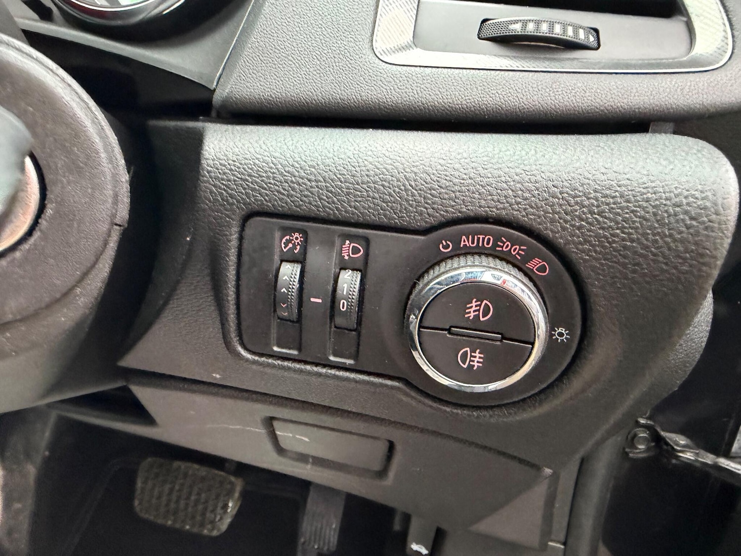 Used Vauxhall Astra GTC 2015 for sale - 77632907: Photo 20