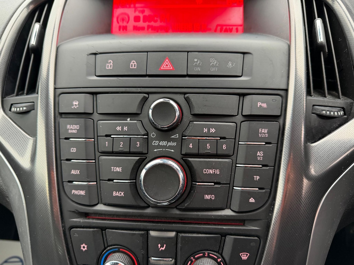 Used Vauxhall Astra GTC 2015 for sale - 77632907: Photo 27