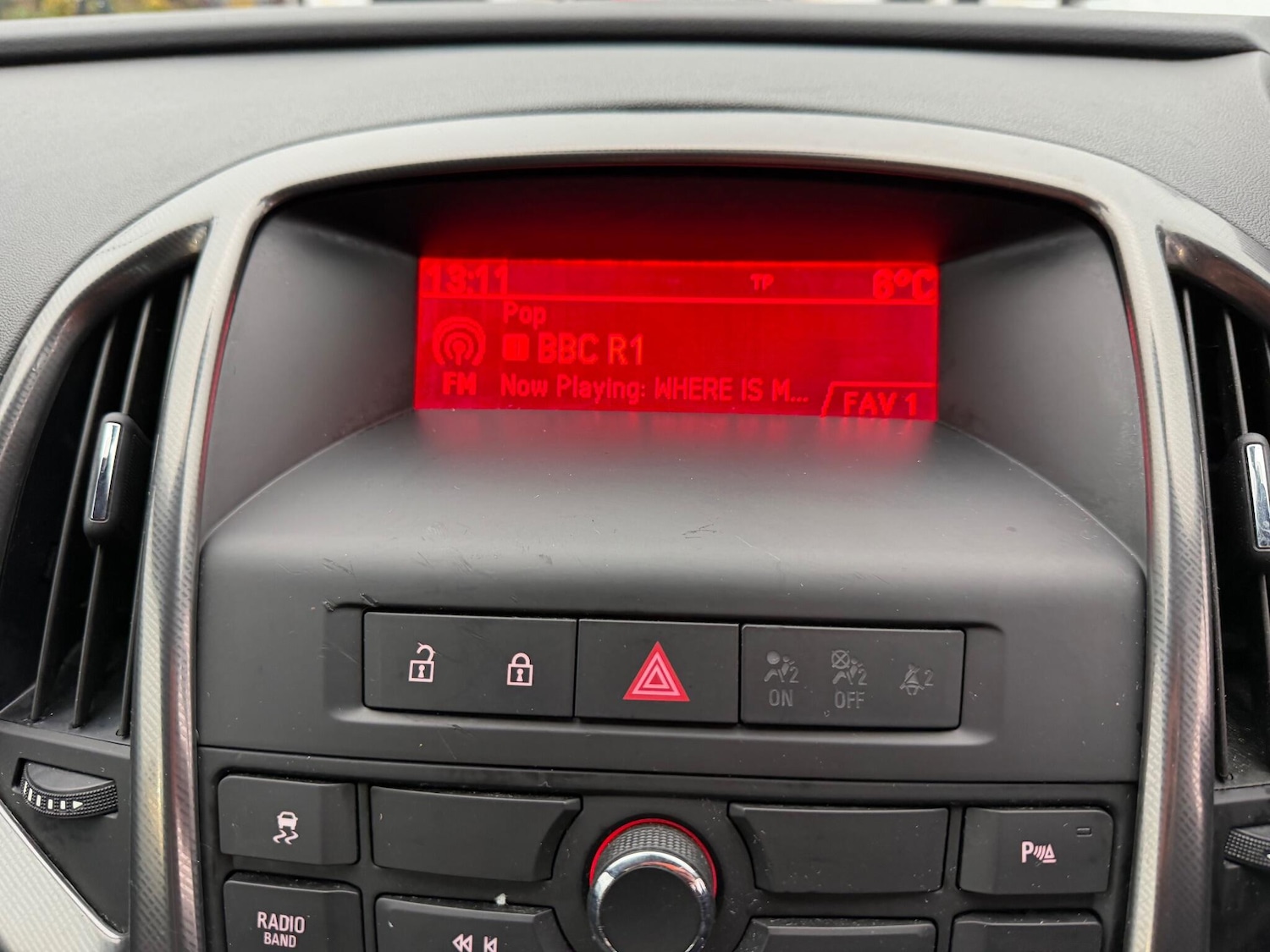 Used Vauxhall Astra GTC 2015 for sale - 77632907: Photo 29