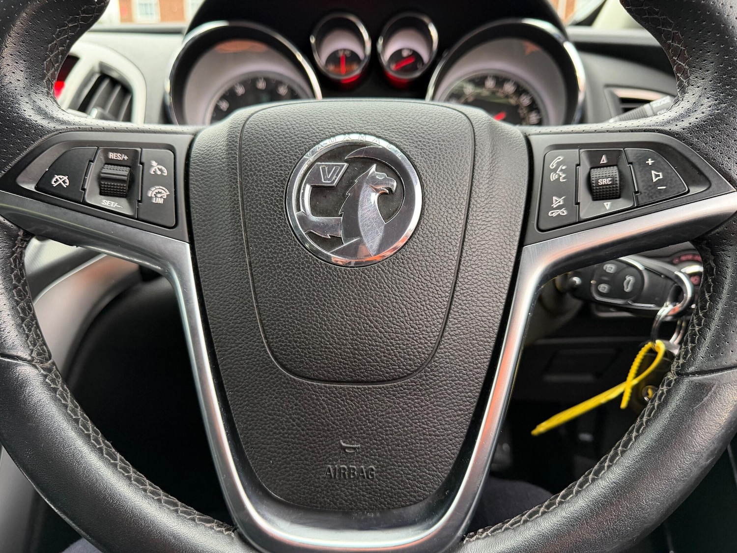 Used Vauxhall Astra GTC 2015 for sale - 77632907: Photo 34