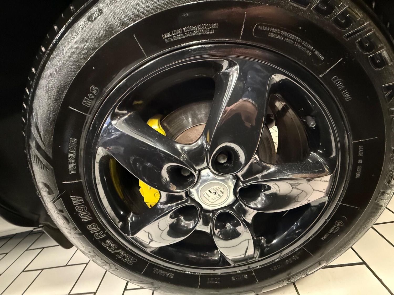 Used Porsche Cayenne 2015 for sale - 77854068: Photo 22