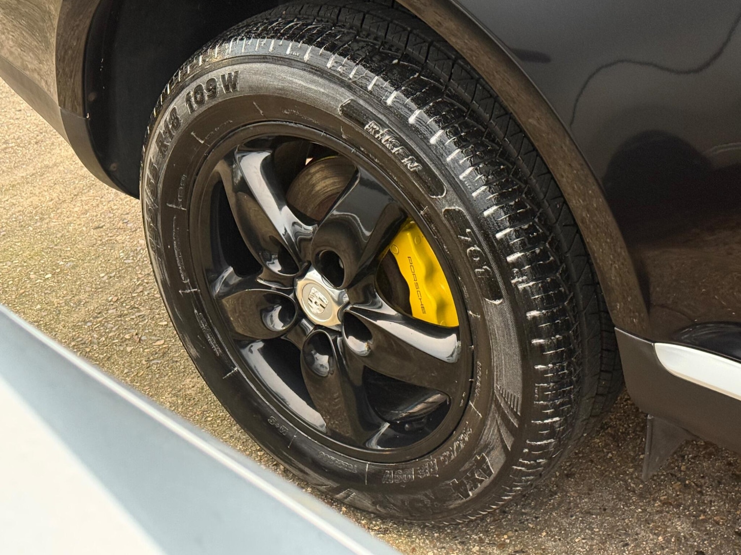 Used Porsche Cayenne 2015 for sale - 77854068: Photo 25