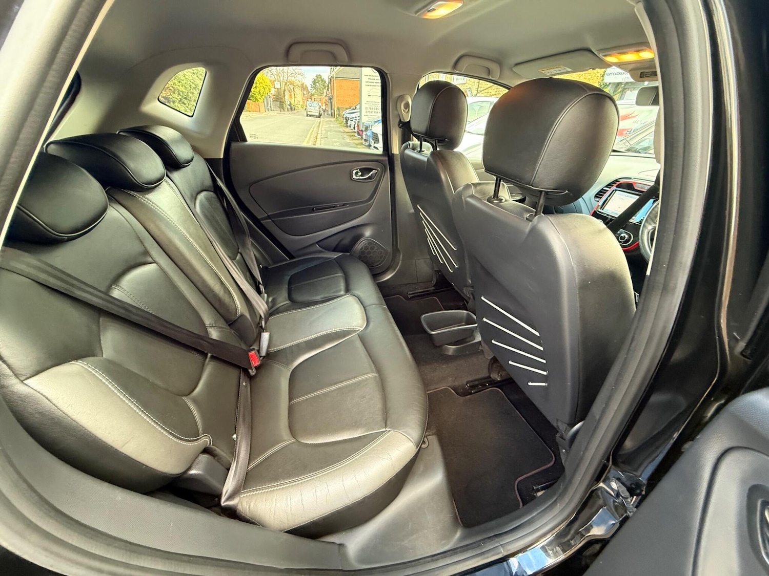 Used Renault Captur 2015 for sale - 76561225: Photo 16