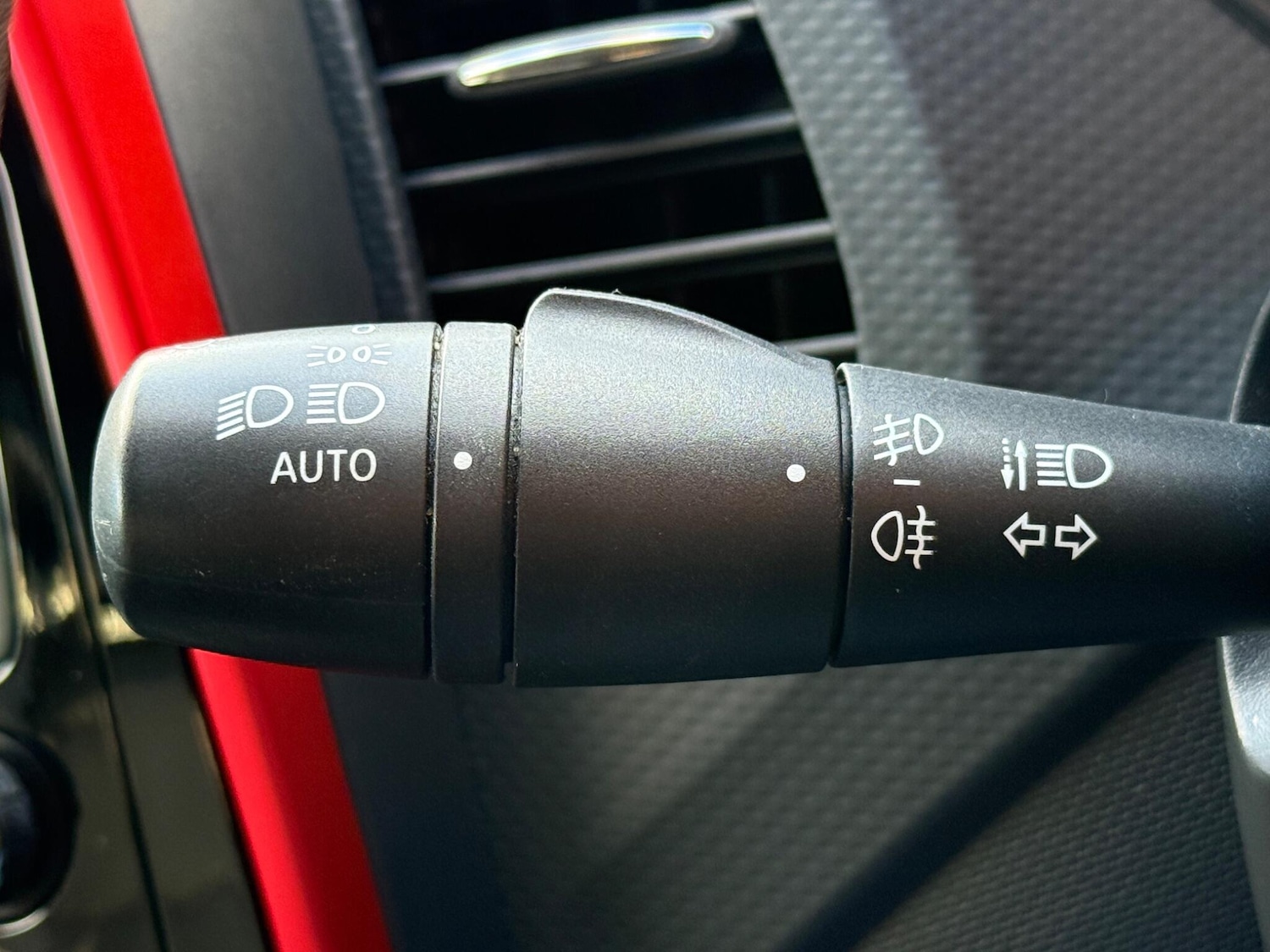 Used Renault Captur 2015 for sale - 76561225: Photo 20