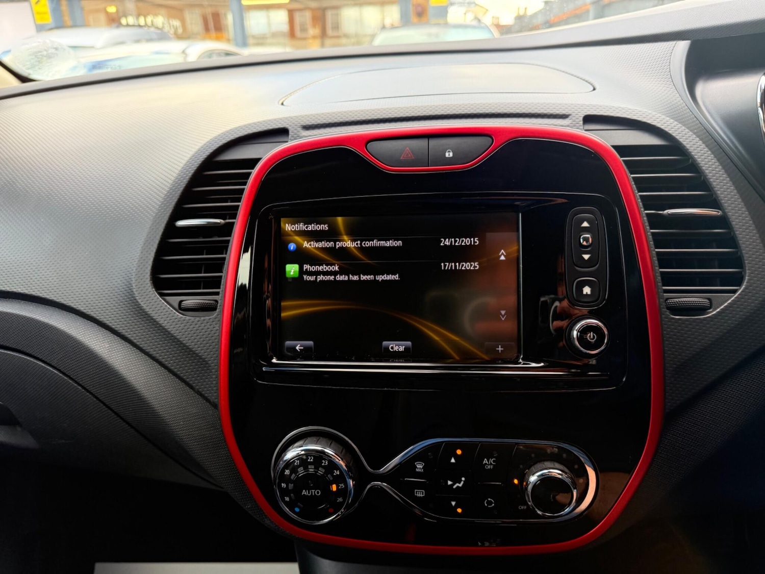 Used Renault Captur 2015 for sale - 76561225: Photo 39