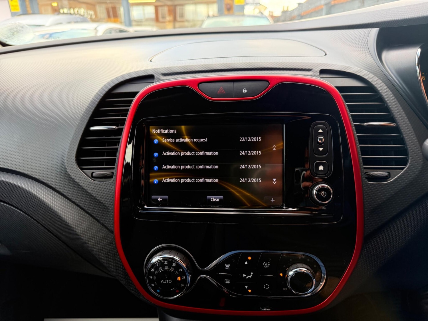 Used Renault Captur 2015 for sale - 76561225: Photo 40