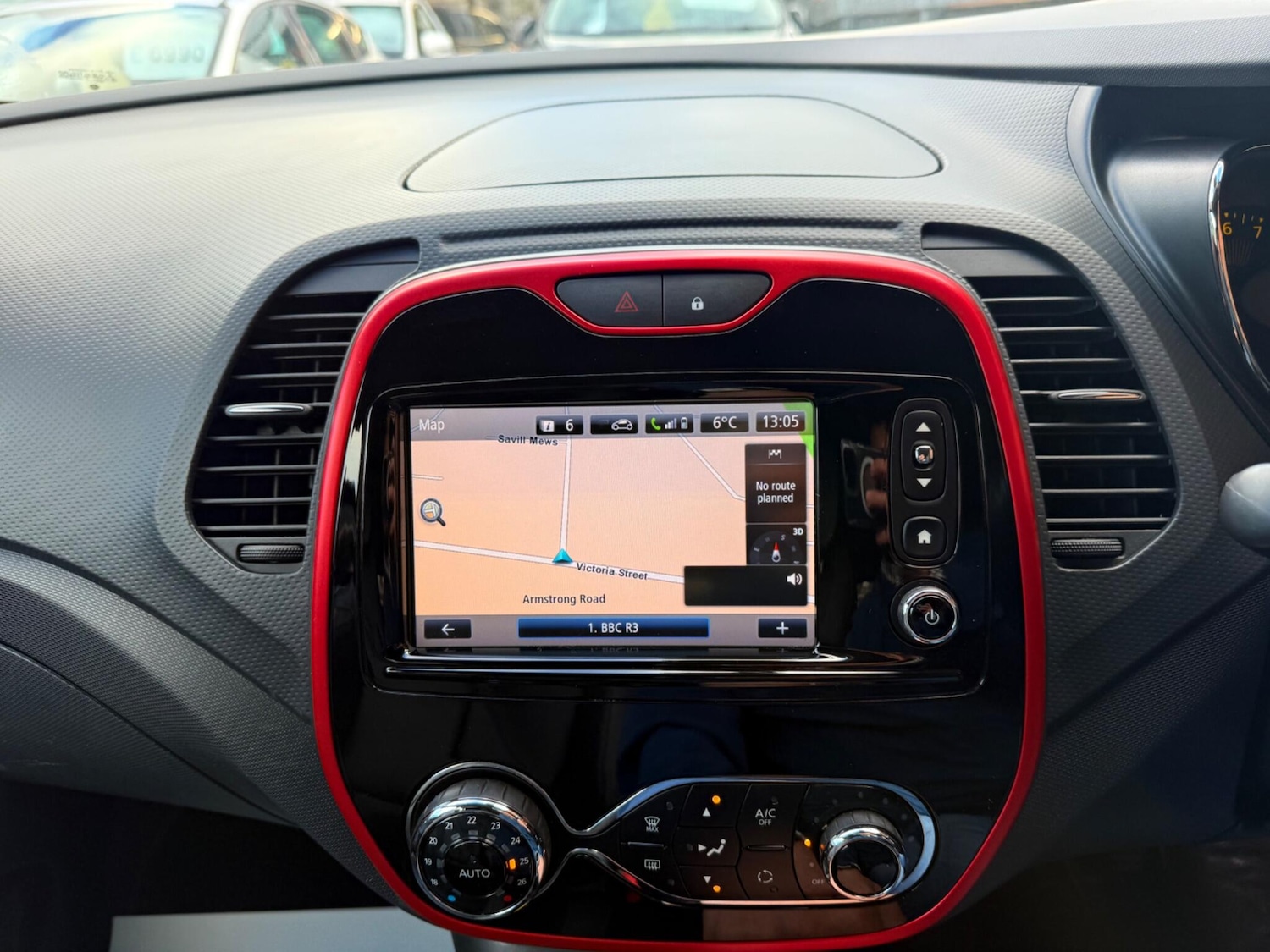 Used Renault Captur 2015 for sale - 76561225: Photo 42