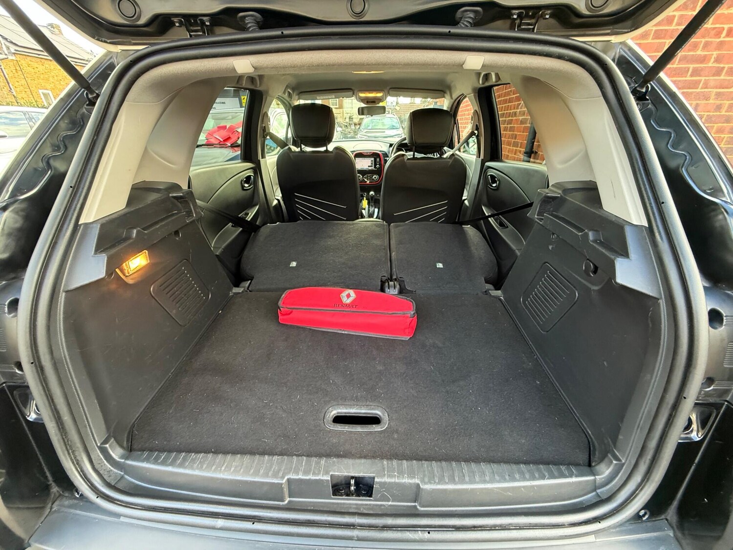 Used Renault Captur 2015 for sale - 76561225: Photo 53