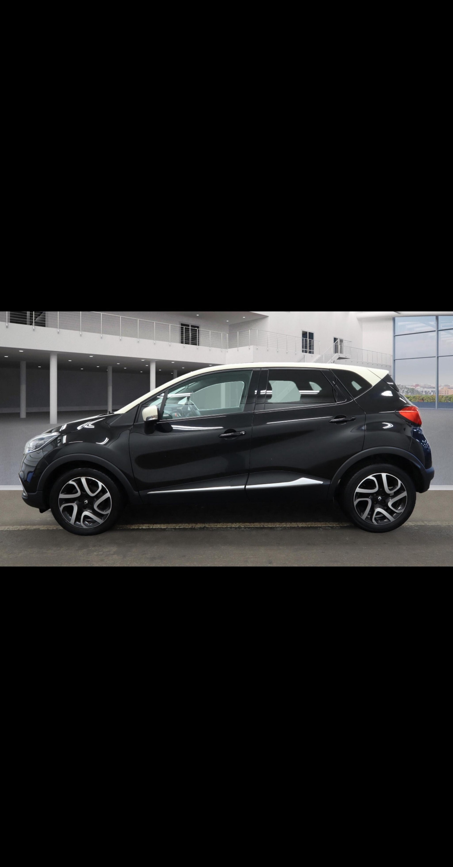 Used Renault Captur 2015 for sale - 76561225: Photo 8