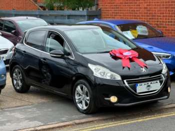 Used Peugeot 208 2015 for sale - 75290907: Photo