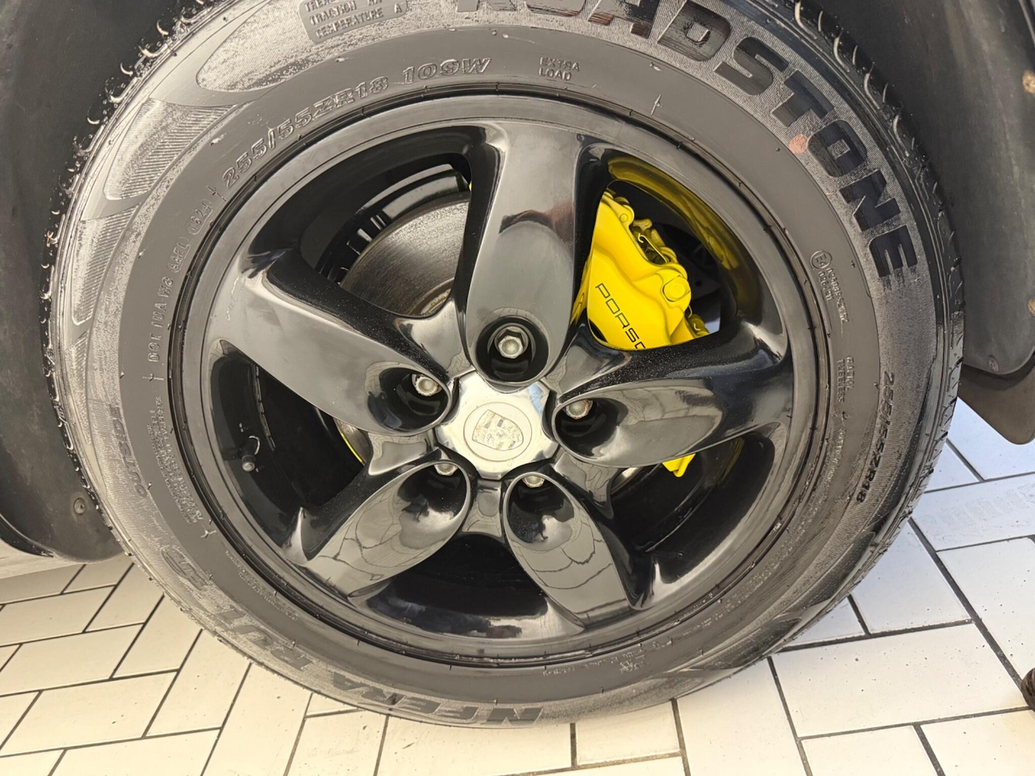 Used Porsche Cayenne 2015 for sale - 76619864: Photo 24