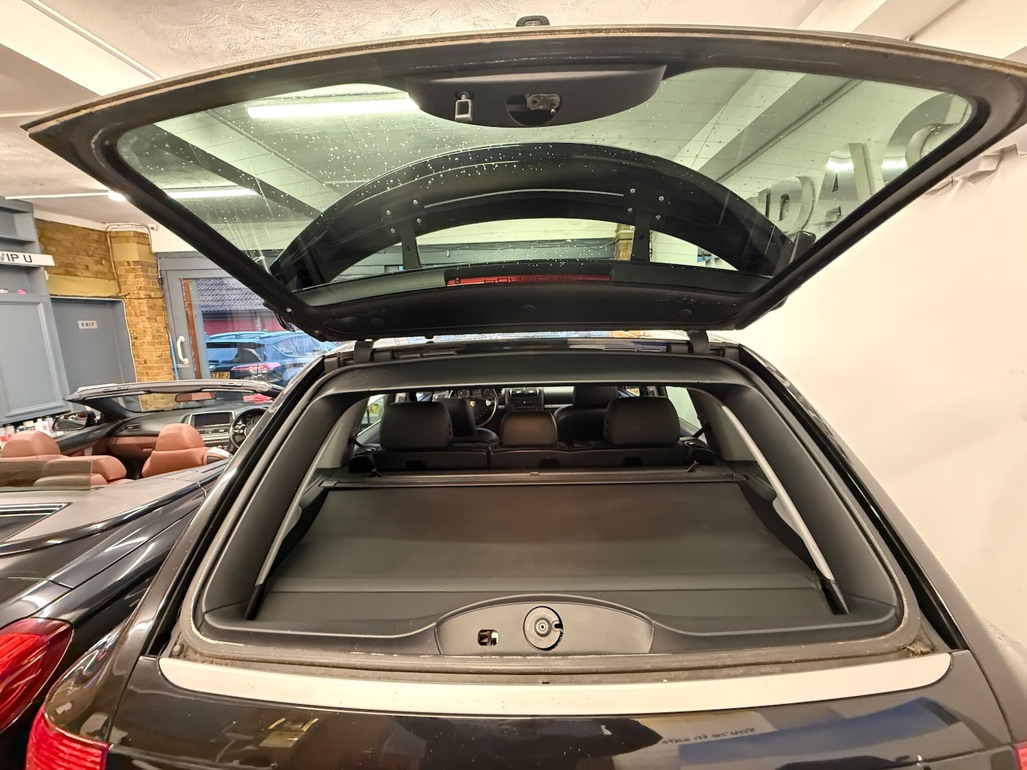 Used Porsche Cayenne 2015 for sale - 76619864: Photo 30