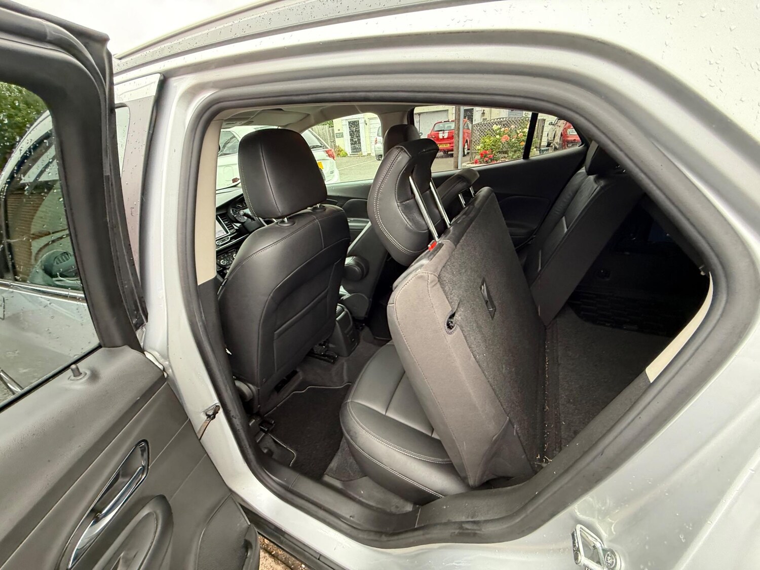 Vehicle 44