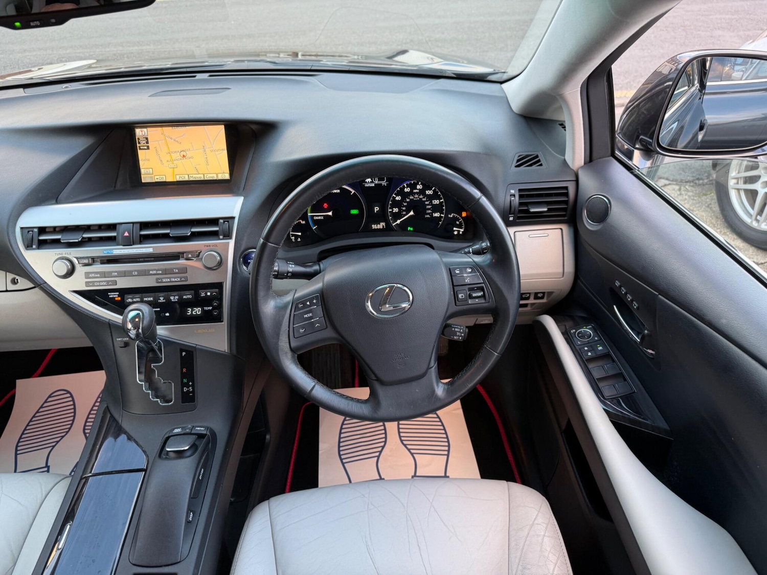 Used Lexus RX 2010 for sale - 76620396: Photo 45