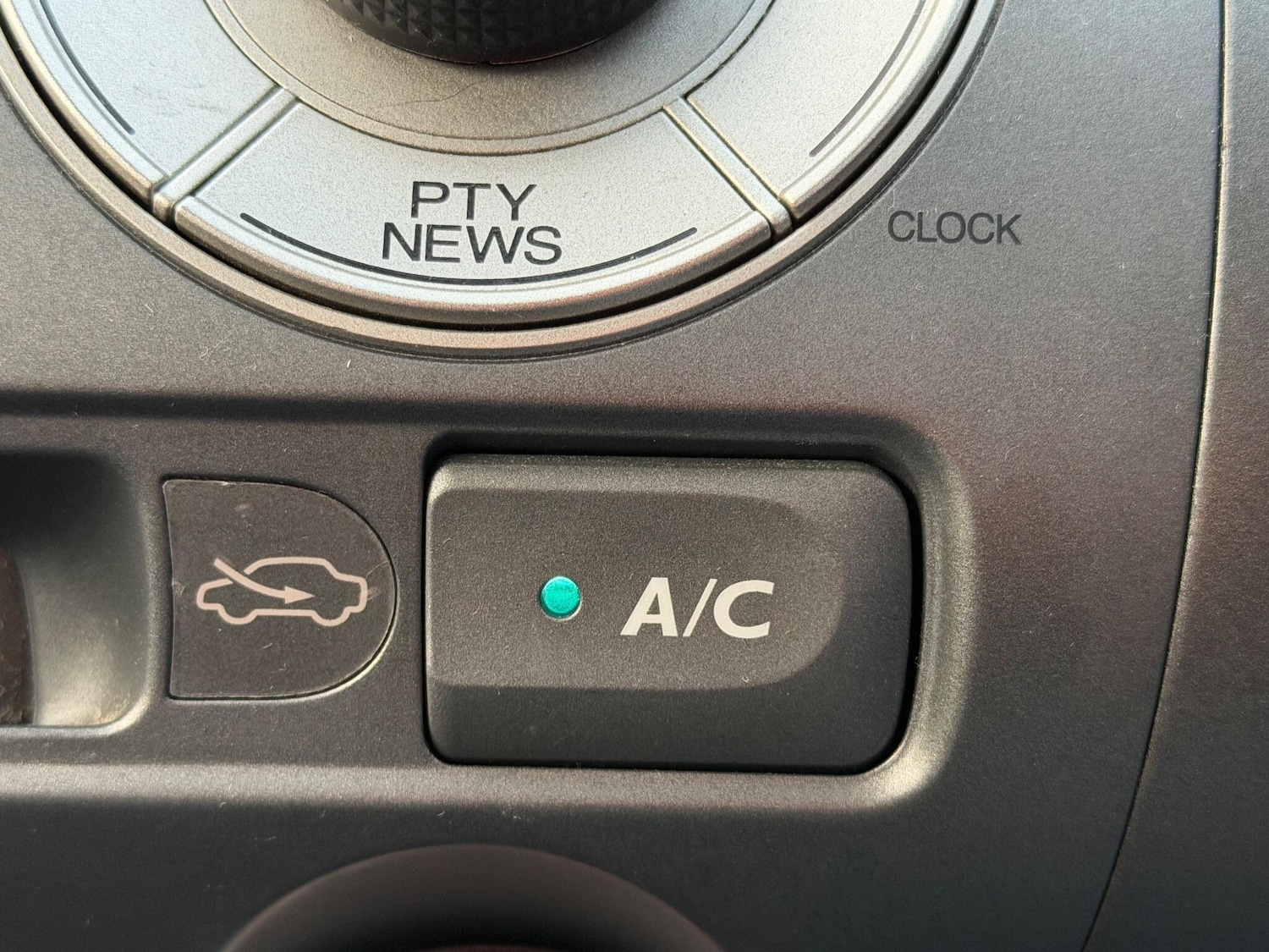 Used Honda Jazz 2006 for sale - 77768952: Photo 16