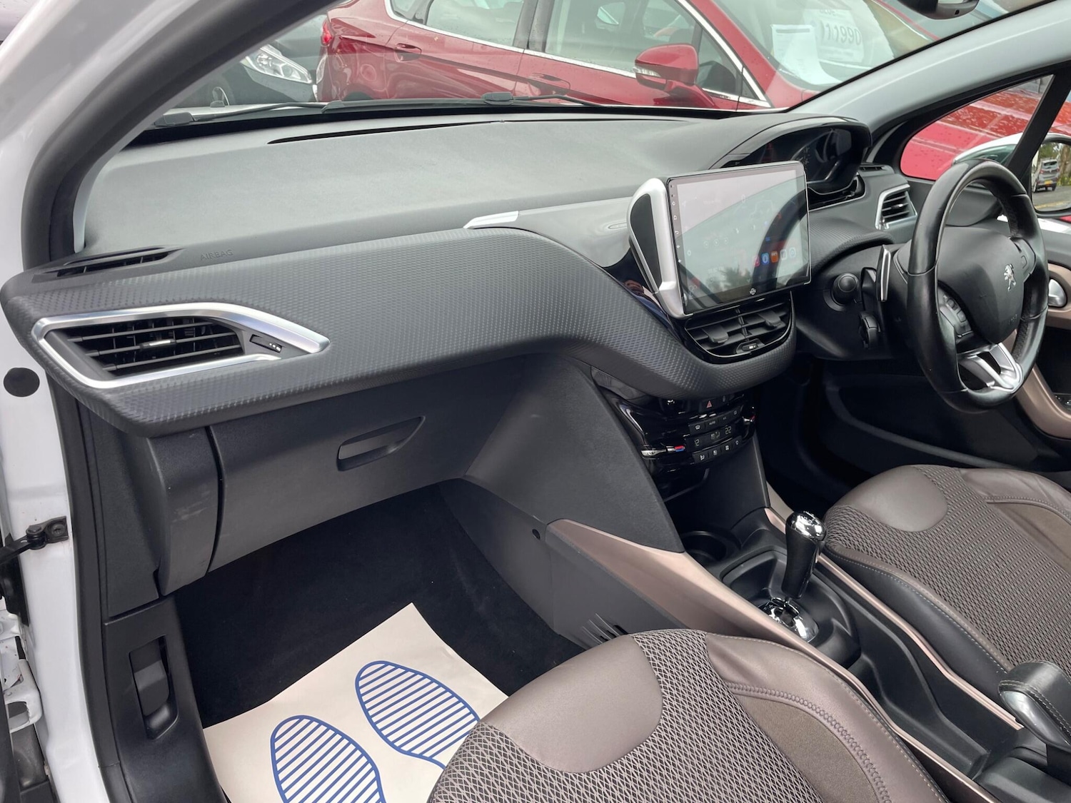 Used Peugeot 2008 2015 for sale - 76802324: Photo 41