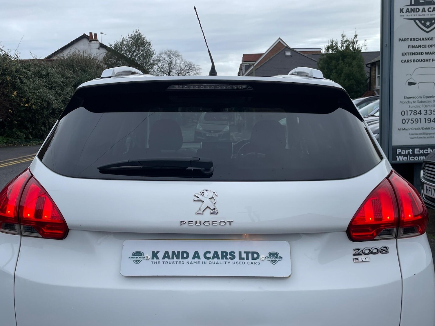 Used Peugeot 2008 2015 for sale - 76802324: Photo 6