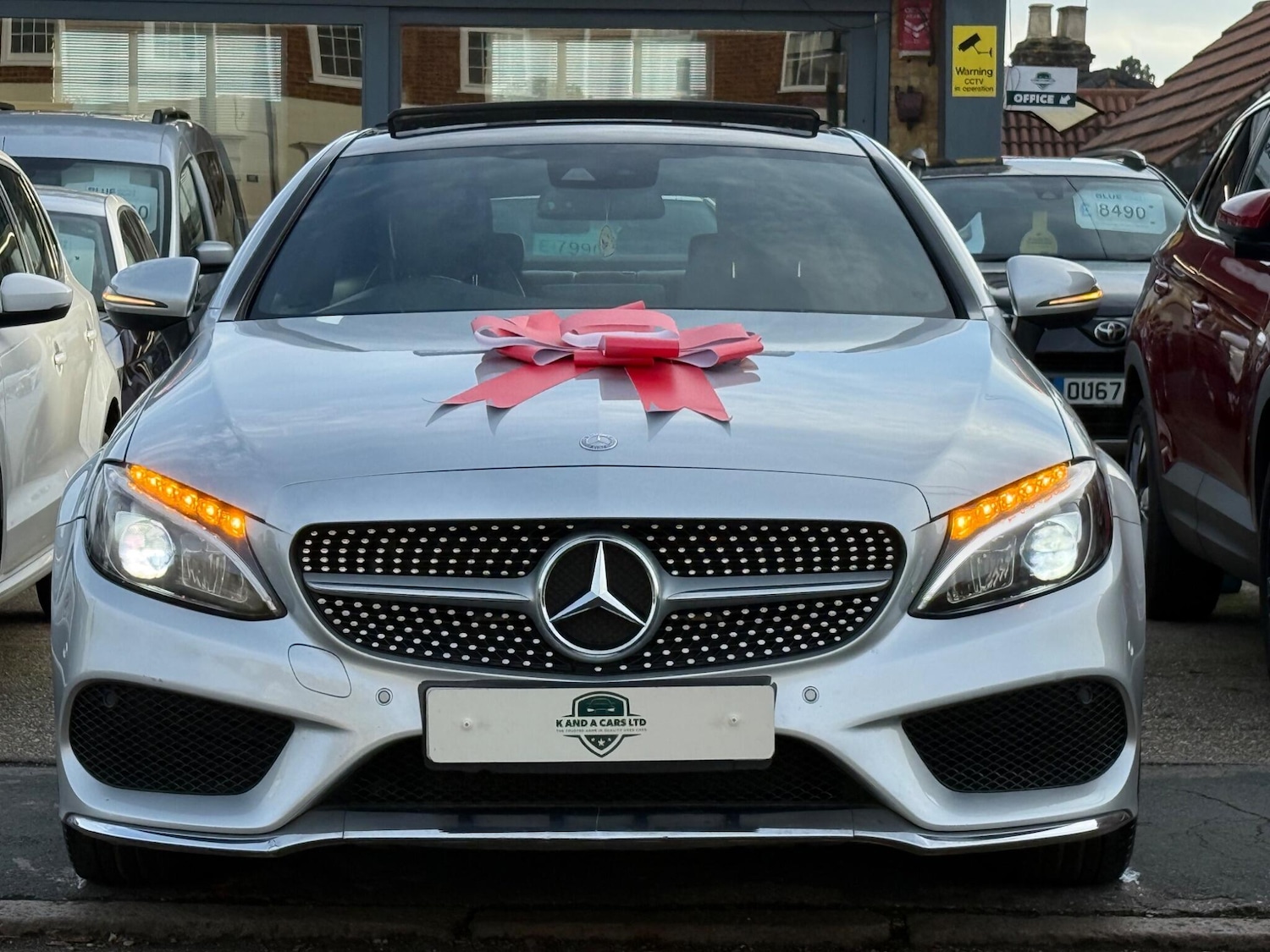 Used Mercedes-Benz C Class 2016 for sale - 76561783: Photo 2