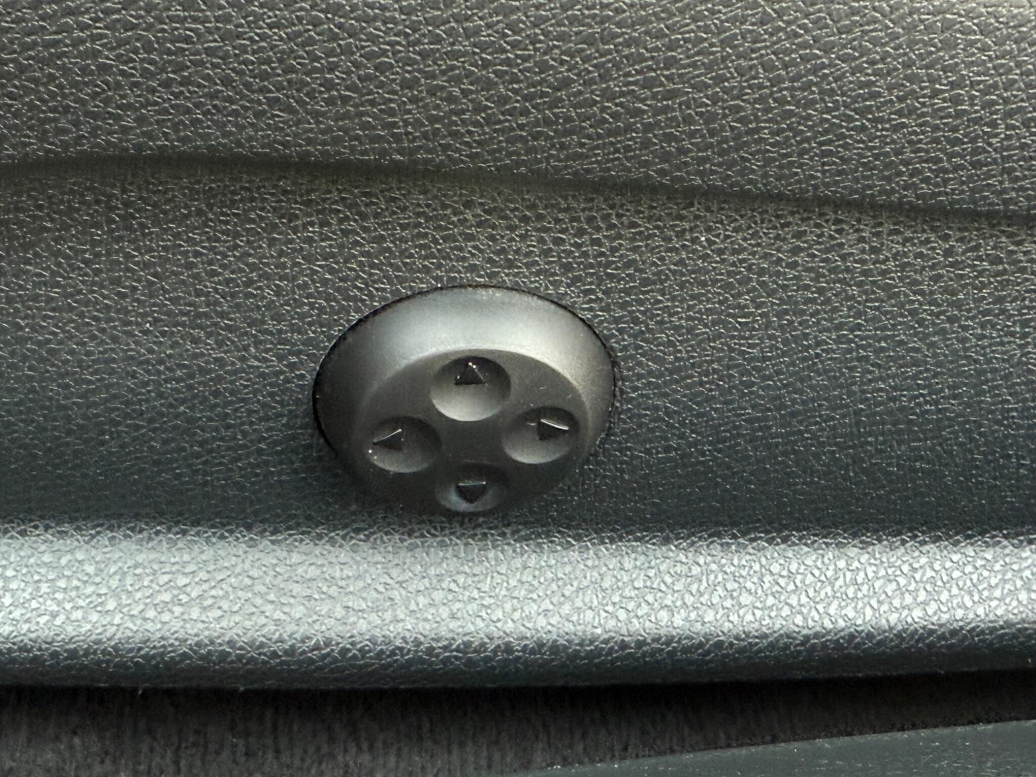 Used Mercedes-Benz C Class 2016 for sale - 76561783: Photo 22