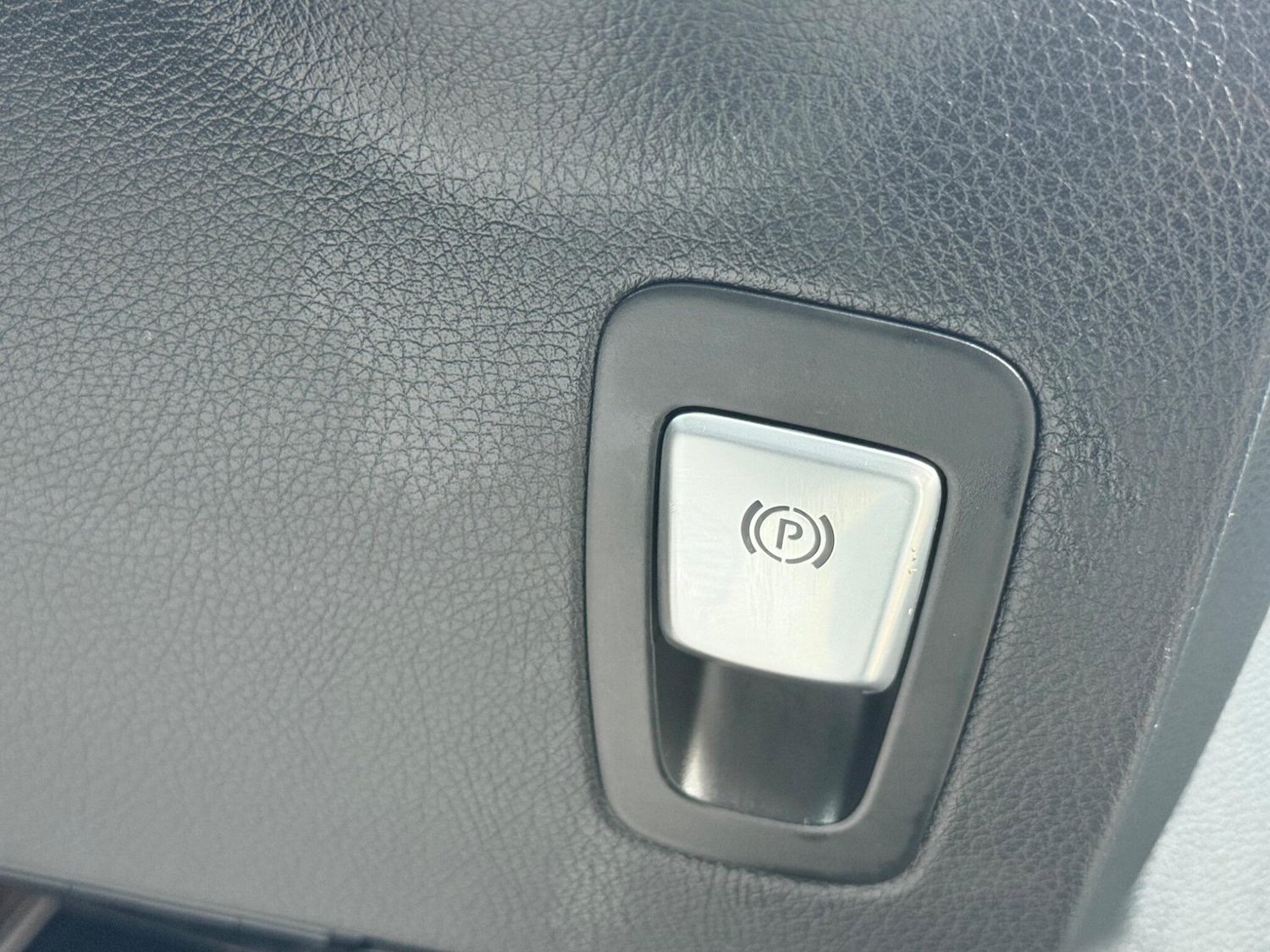 Used Mercedes-Benz C Class 2016 for sale - 76561783: Photo 26