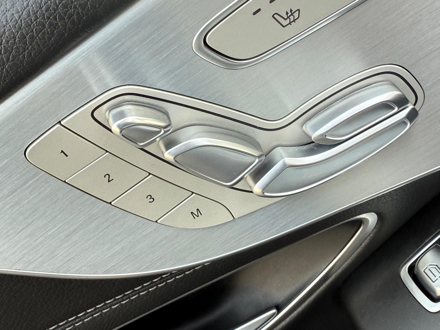 Used Mercedes-Benz C Class 2016 for sale - 76561783: Photo 38