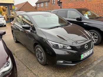 Used Nissan Leaf 2022 for sale - 76592399: Photo