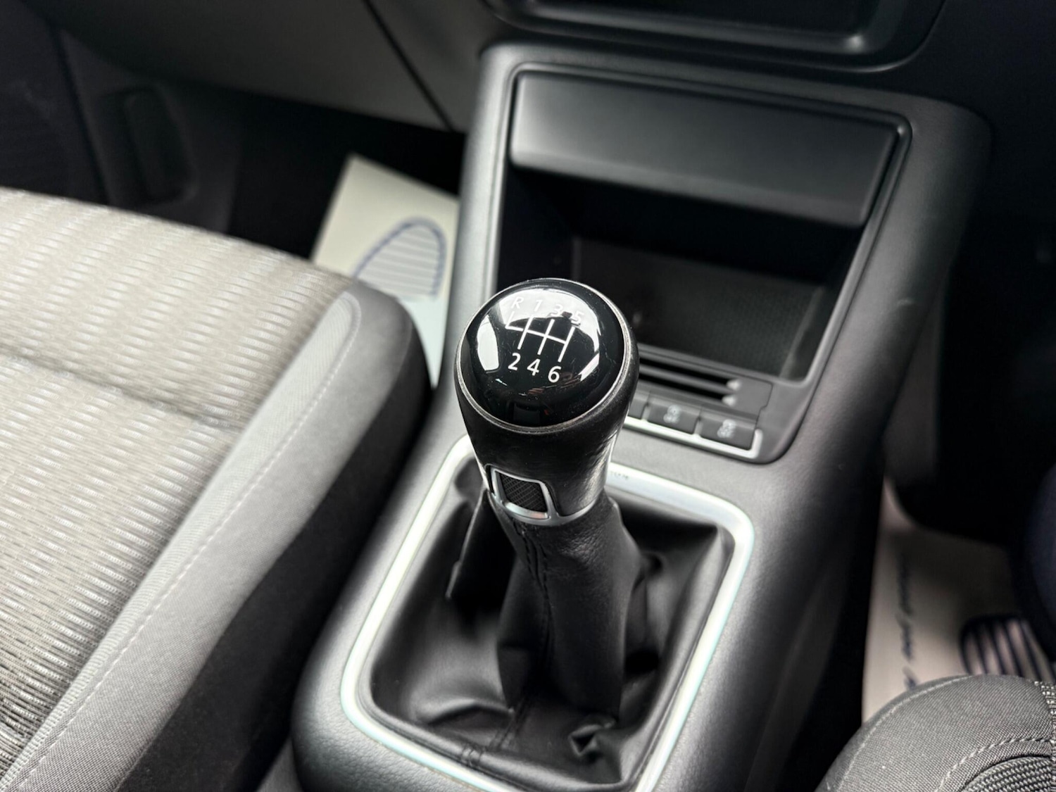 Used Volkswagen Tiguan 2012 for sale - 76728611: Photo 13