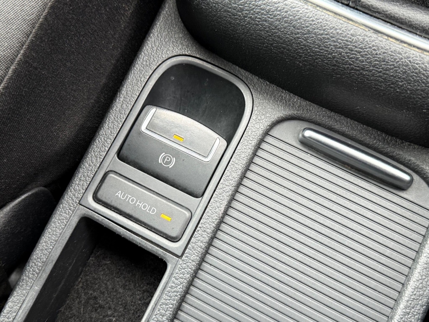 Used Volkswagen Tiguan 2012 for sale - 76728611: Photo 24