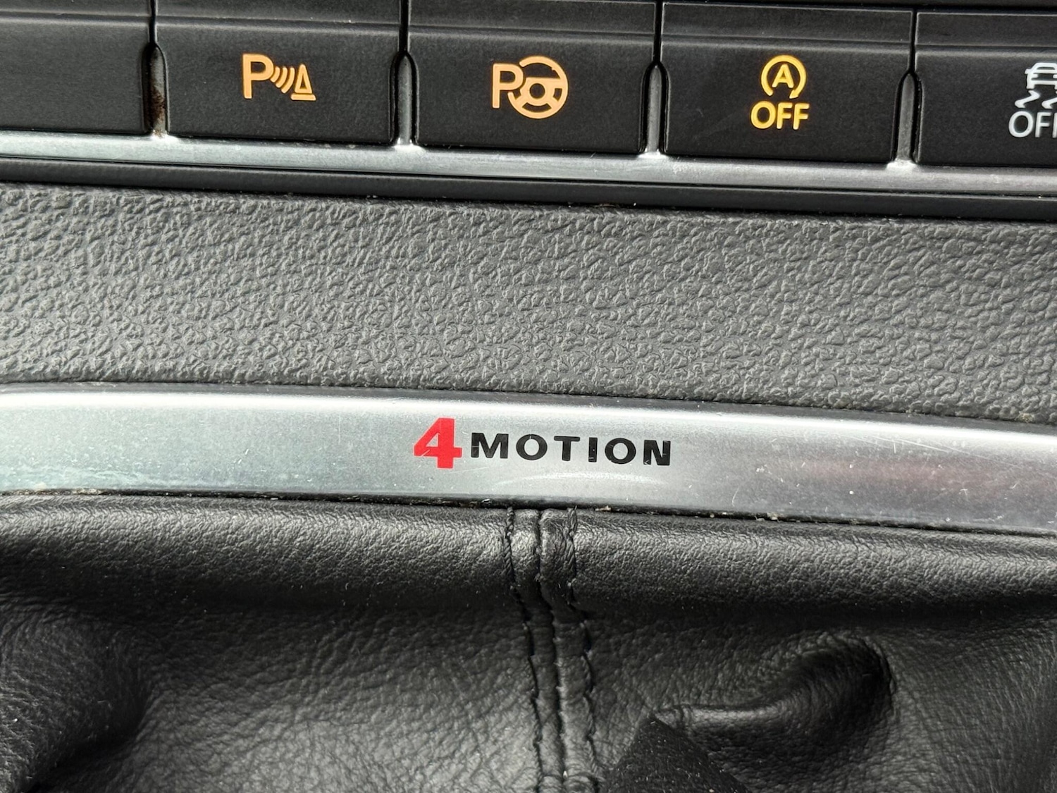 Used Volkswagen Tiguan 2012 for sale - 76728611: Photo 25