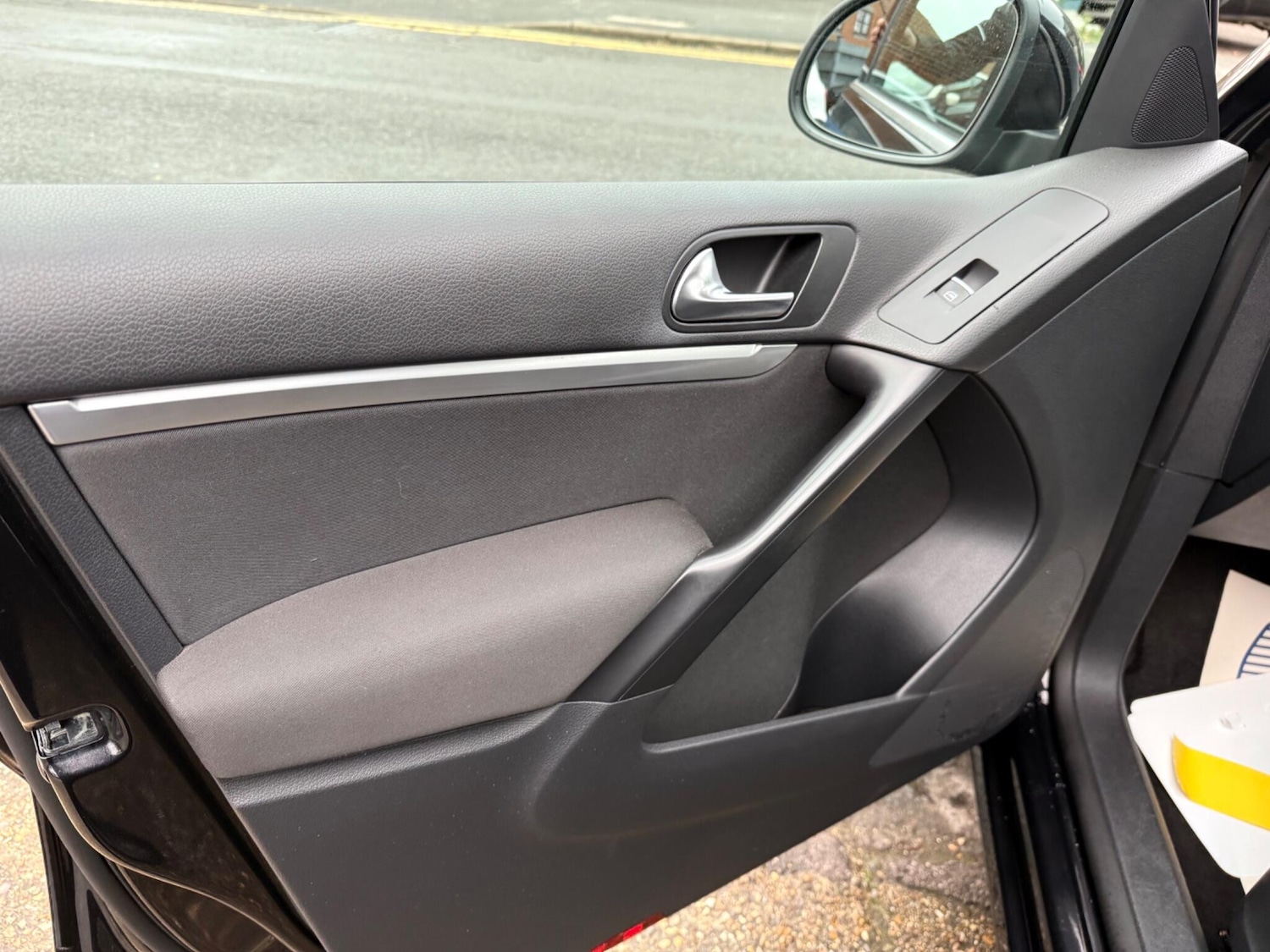 Used Volkswagen Tiguan 2012 for sale - 76728611: Photo 29