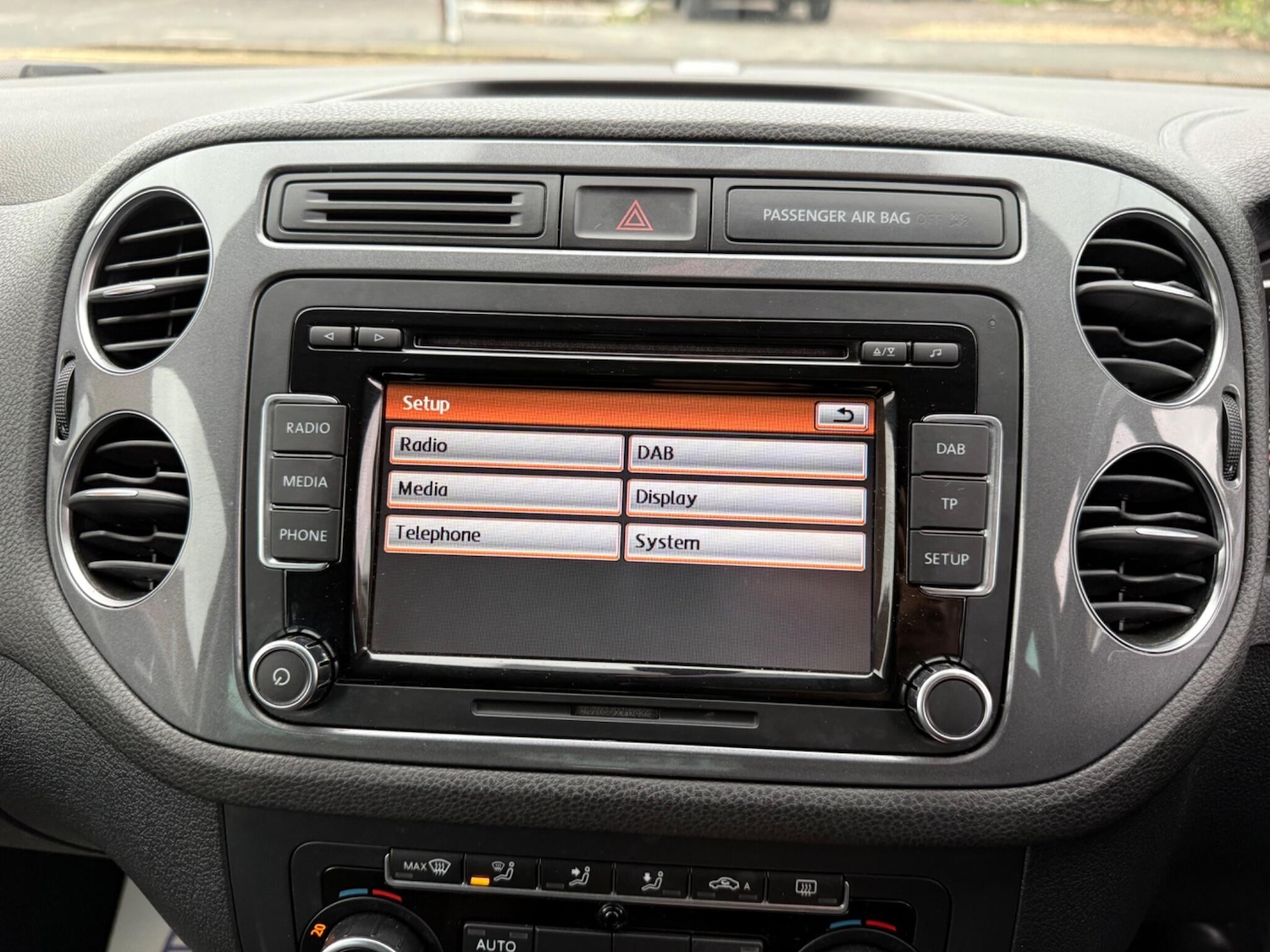 Used Volkswagen Tiguan 2012 for sale - 76728611: Photo 36