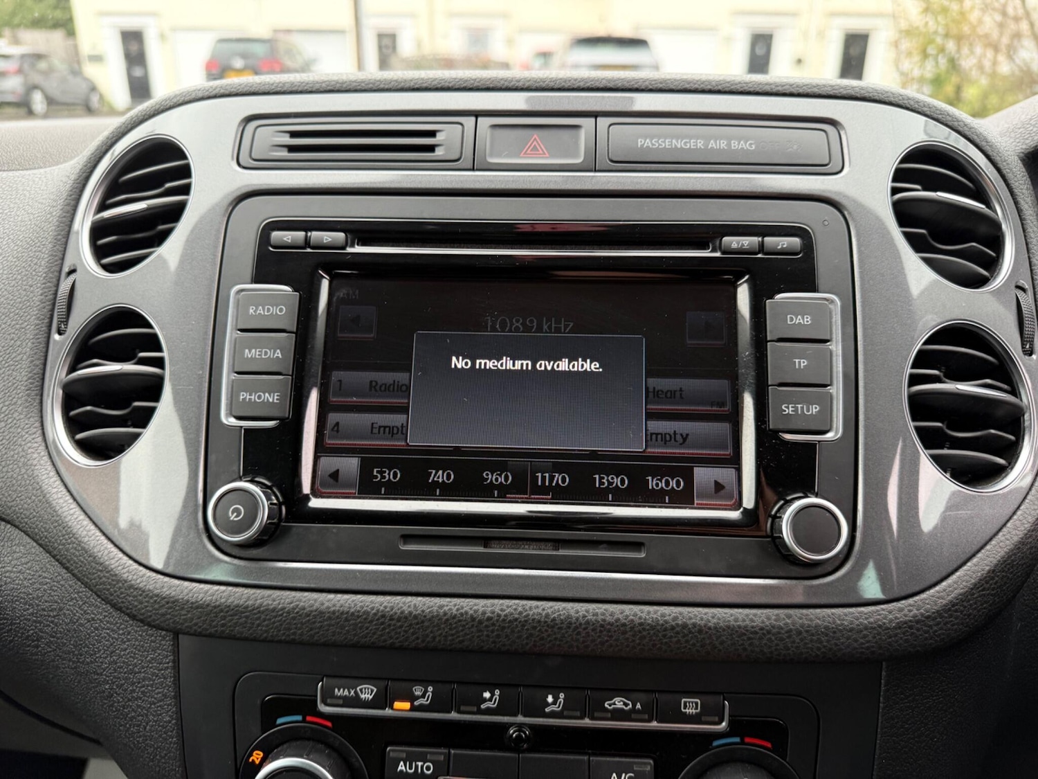 Used Volkswagen Tiguan 2012 for sale - 76728611: Photo 40