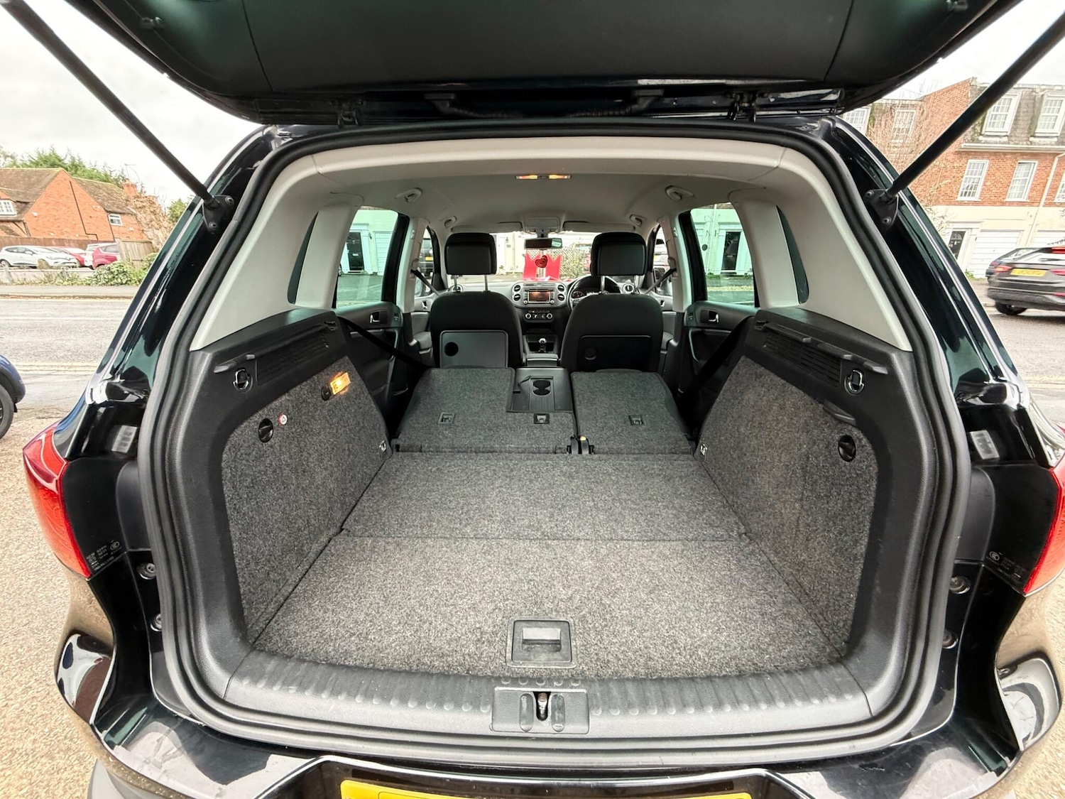 Used Volkswagen Tiguan 2012 for sale - 76728611: Photo 56