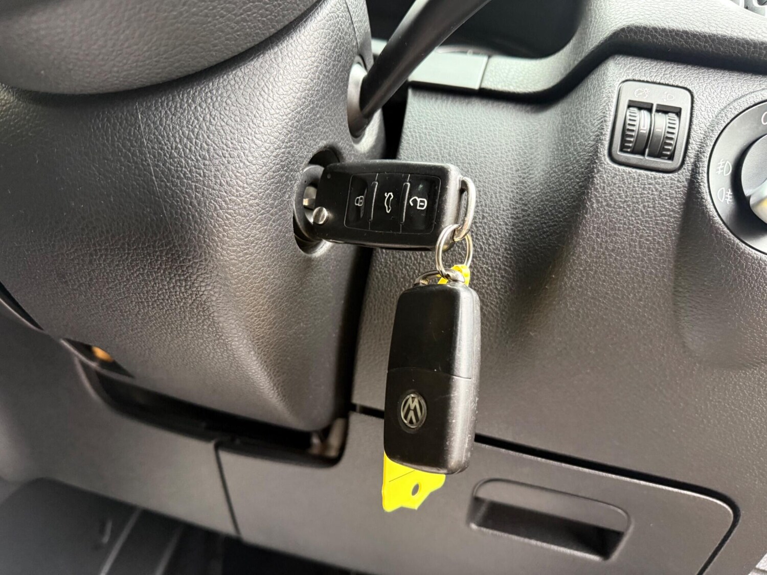 Used Volkswagen Tiguan 2012 for sale - 76728611: Photo 62