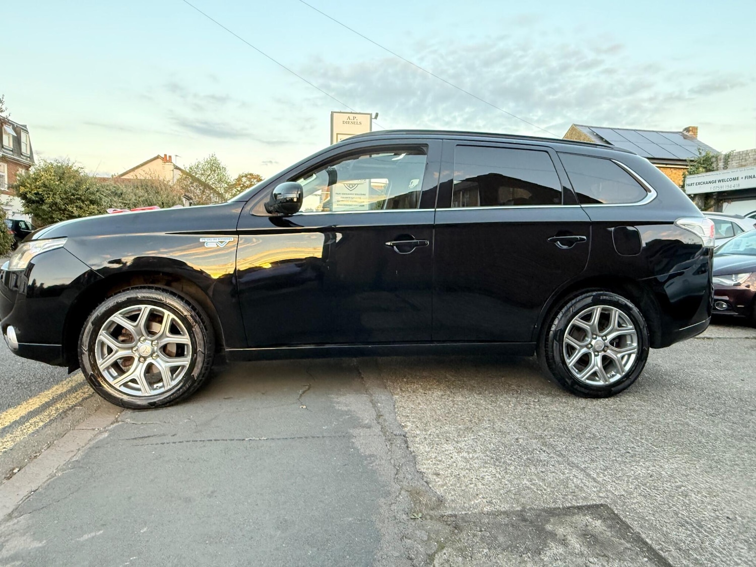 Used Mitsubishi Outlander 2015 for sale - 76987947: Photo 10