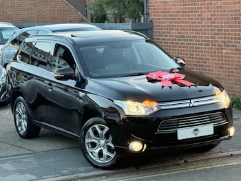Used Mitsubishi Outlander 2015 for sale - 76987947: Photo