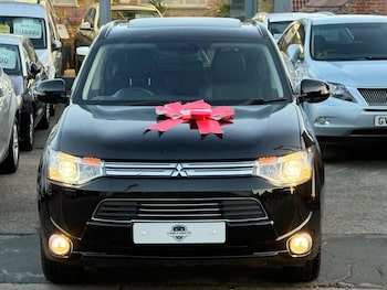 Used Mitsubishi Outlander 2015 for sale - 76987947: Photo