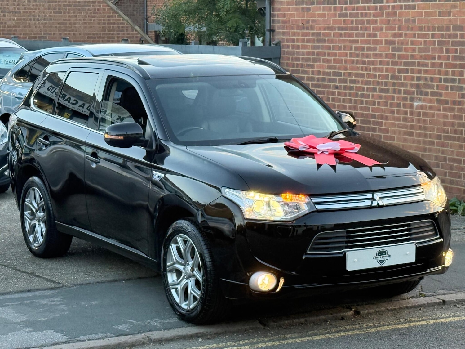 Used Mitsubishi Outlander 2015 for sale - 76987947: Photo 3