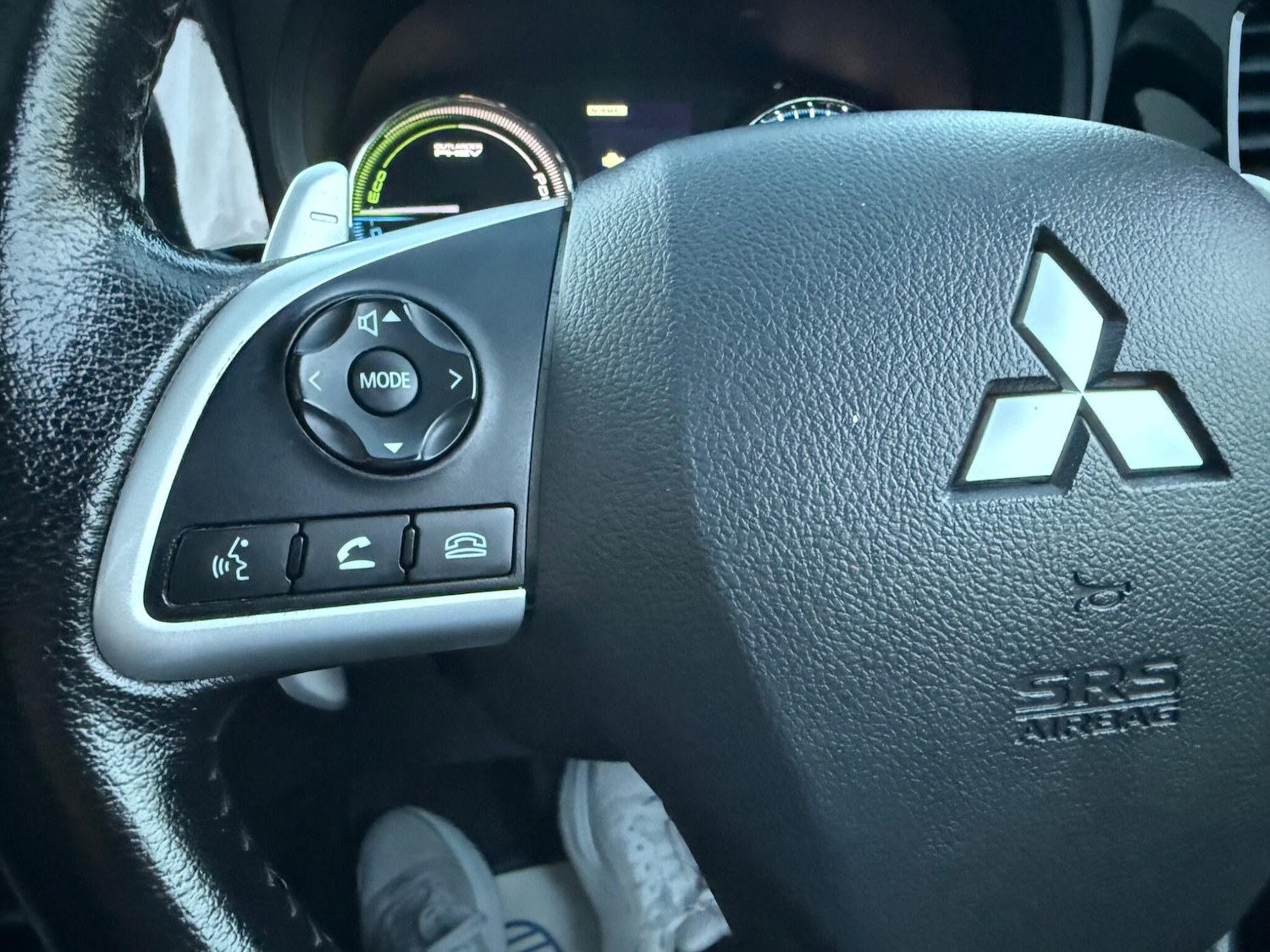 Used Mitsubishi Outlander 2015 for sale - 76987947: Photo 31