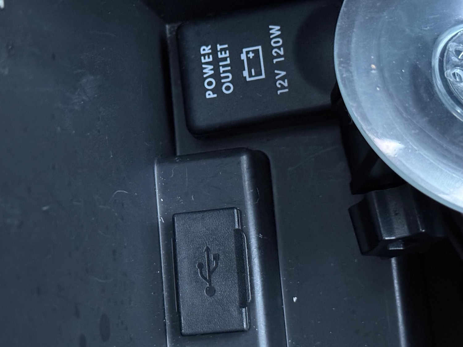 Used Mitsubishi Outlander 2015 for sale - 76987947: Photo 33