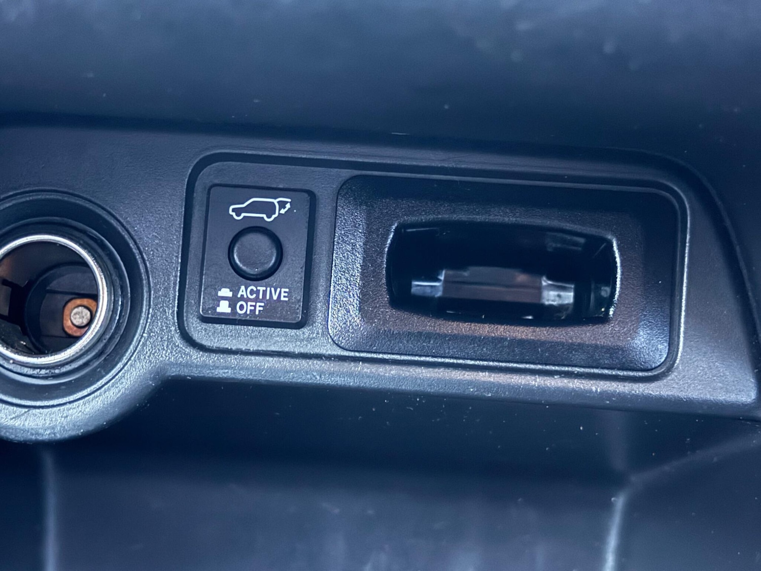 Used Mitsubishi Outlander 2015 for sale - 76987947: Photo 38