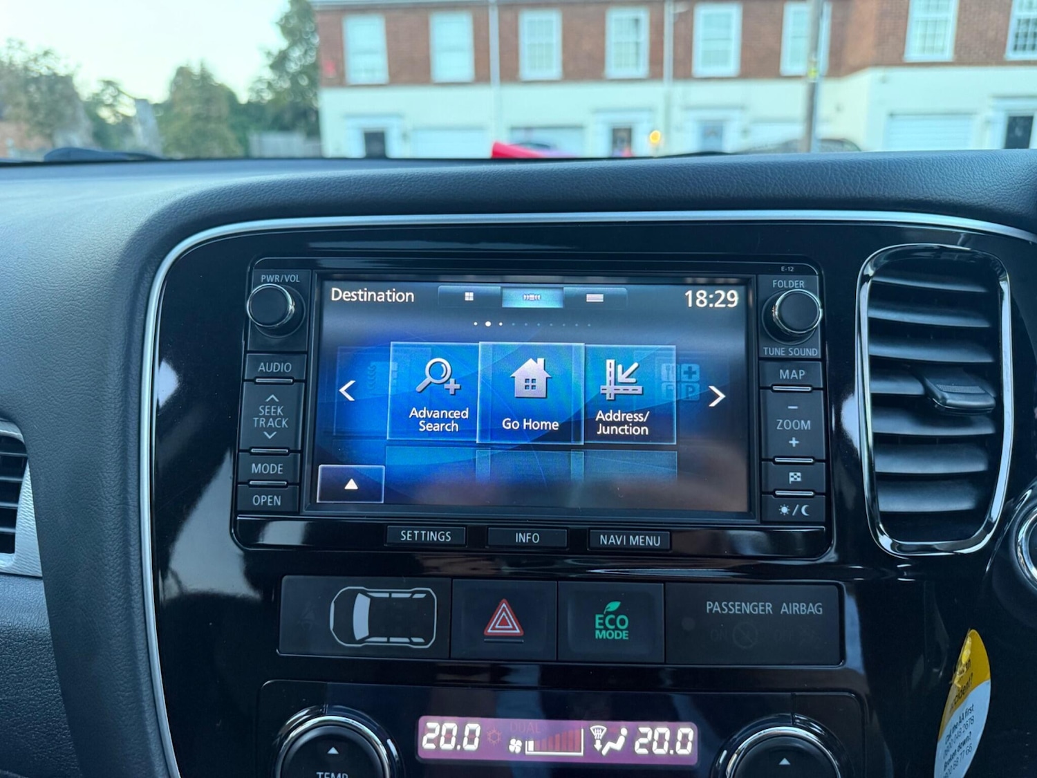 Used Mitsubishi Outlander 2015 for sale - 76987947: Photo 44